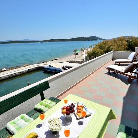 Apartment Denko Betina  Ngoại thất bức ảnh