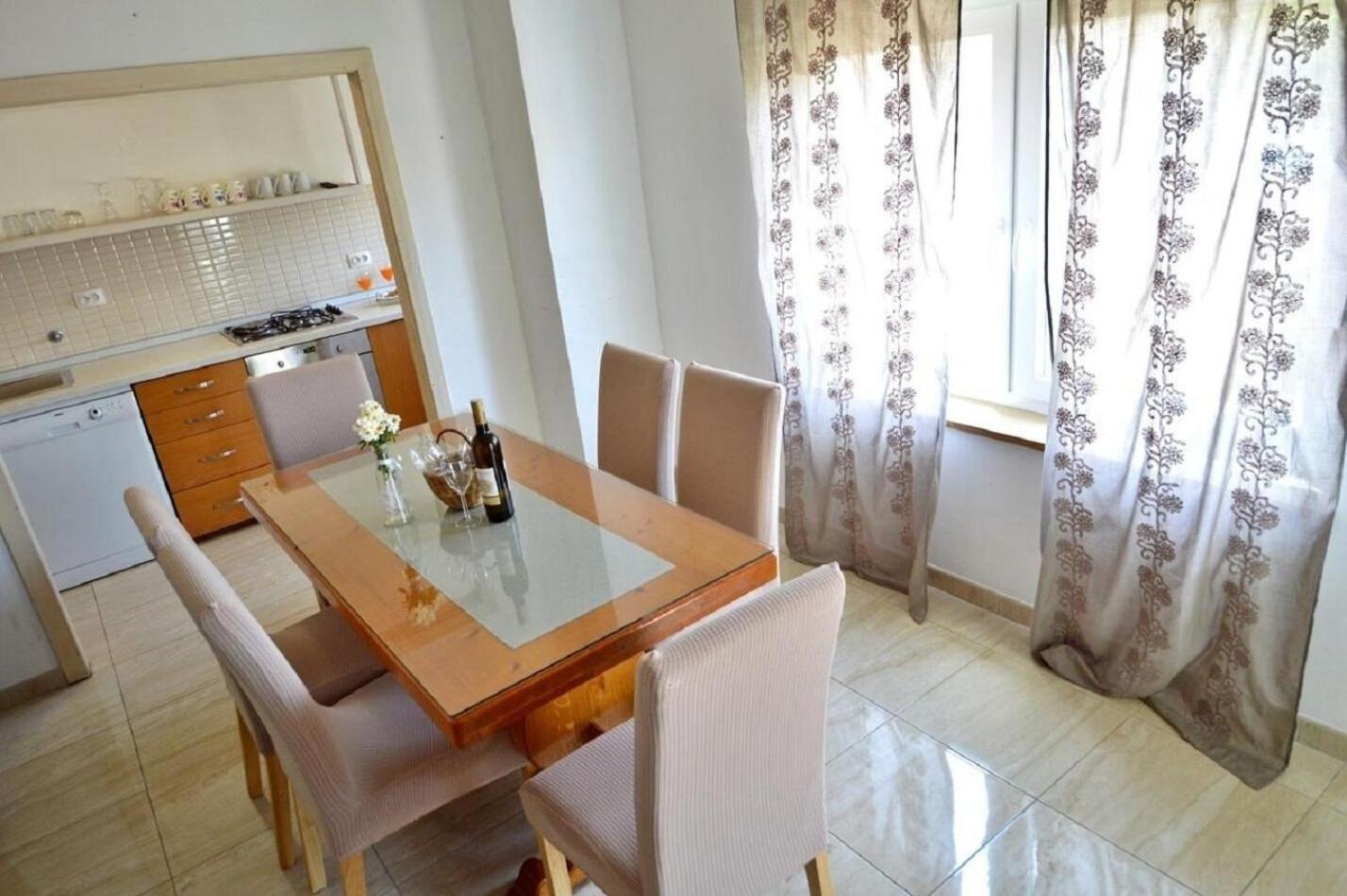 Apartment Denko Betina  Ngoại thất bức ảnh